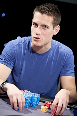 Mike Mcdonald, clamorosamente uomo bolla del final table