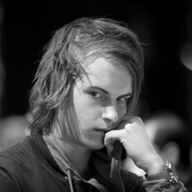 viktor-blom