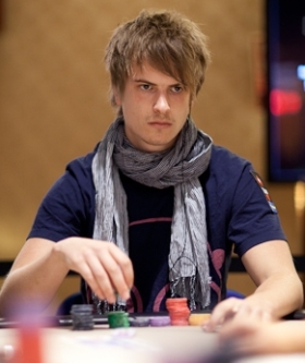 viktor-blom