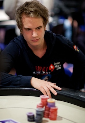 Viktor Blom ne ha fatti di soldi col No Limit Hold'em...