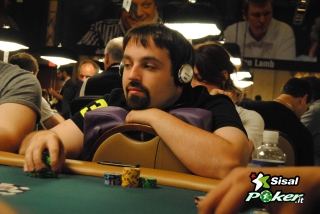 Cristiano Guerra, in grosso credito con la sorte qui alle WSOP