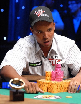 Phil Ivey 'in apnea': il fiato per ora non gli manca