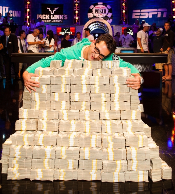 esfandiari-18mdollars.jpg