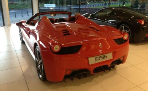 ferrari-trickett