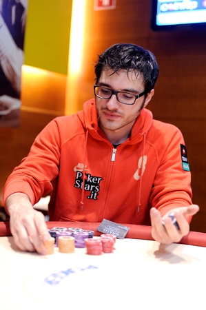 Christian Favale, il migliore di tutti nel day 1B (foto Manuel Kovsca - Pokerstarsblog)