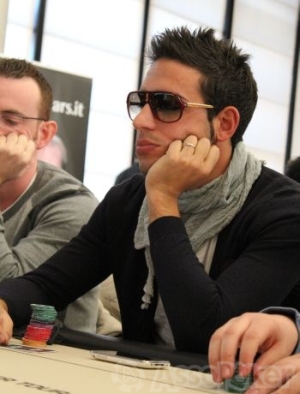 Emiliano 'IfAc2gUd2WiN' Conti al Sunday High Roller
