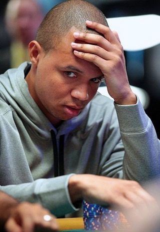 Phil Ivey è fuori, ma siamo appena all'inizio (© HoldemPix.com)