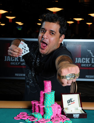 Owais Ahmed, qualificato al One Drop grazie a un freeroll...