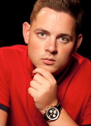 Toby Lewis, in posa per un buon motivo (courtesy Neil Stoddart)
