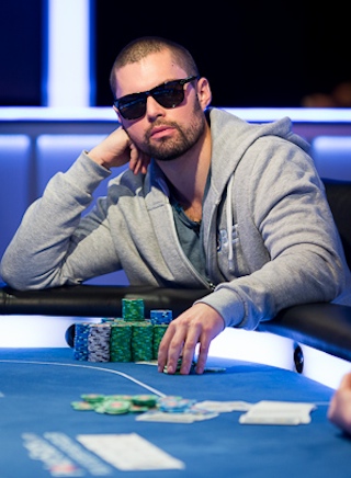 David Sands ruba la corona ad Ivey (courtesy Neil Stoddart)