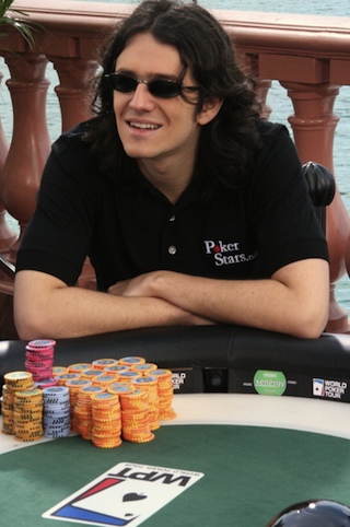 Isaac Haxton al final table delle Bahamas, nel 2007