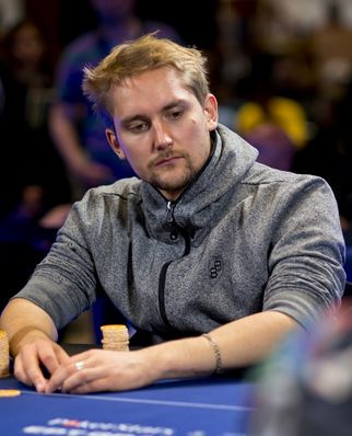 niklas-heinecker 