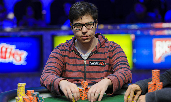 2014WSOP_EV24_Day3_