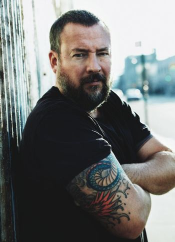 shane-smith-v