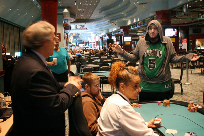 Il momento in cui Schwartz viene squalificato dal TD