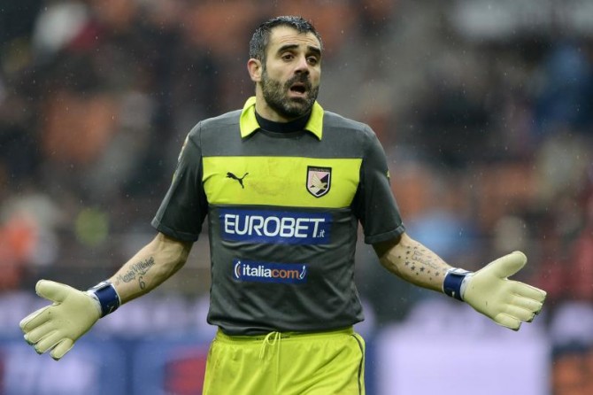 Stefano Sorrentino, ieri ha parato tutto contro il Bologna