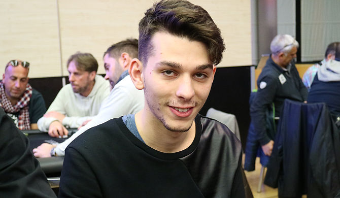 Aris Theodoridis