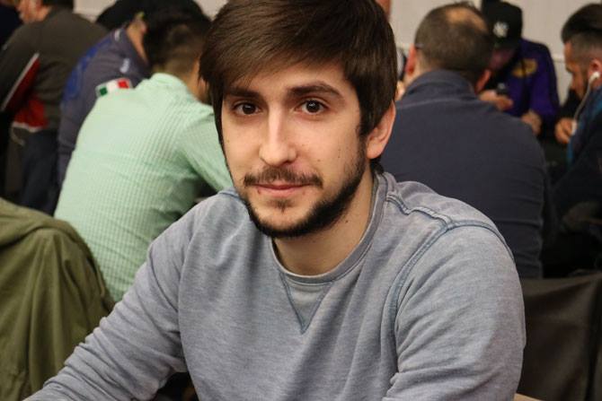 Qua impegnato all'IPO 19