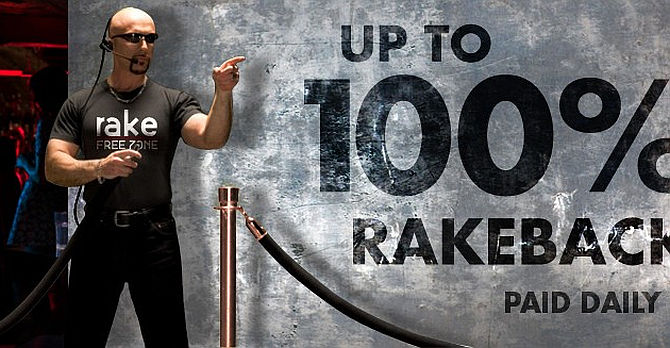 Una delle tante pubblicità di folli deal di rakeback, piuttosto comuni qualche tempo fa