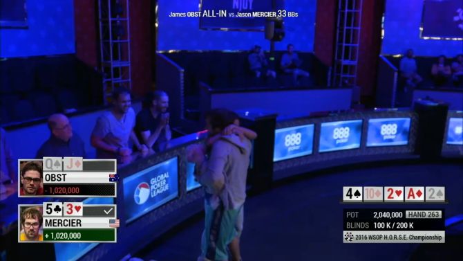 L'abbraccio con Natasha Barbour dopo la vittoria