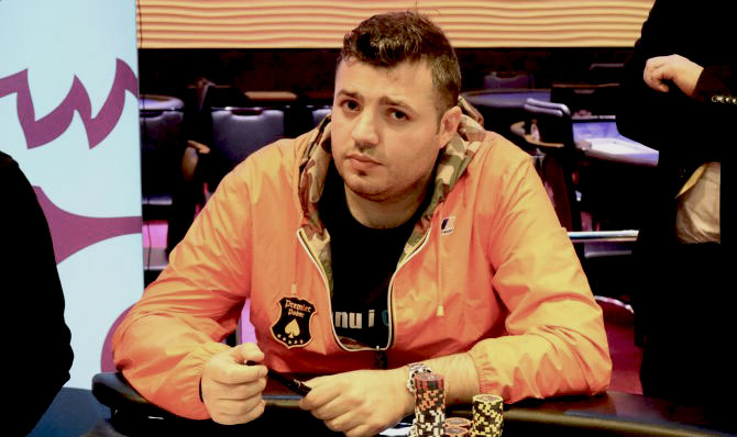 Alessandro "sguaratovic" De Leo