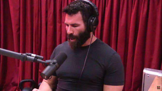 Durante il podcast di Joe Rogan