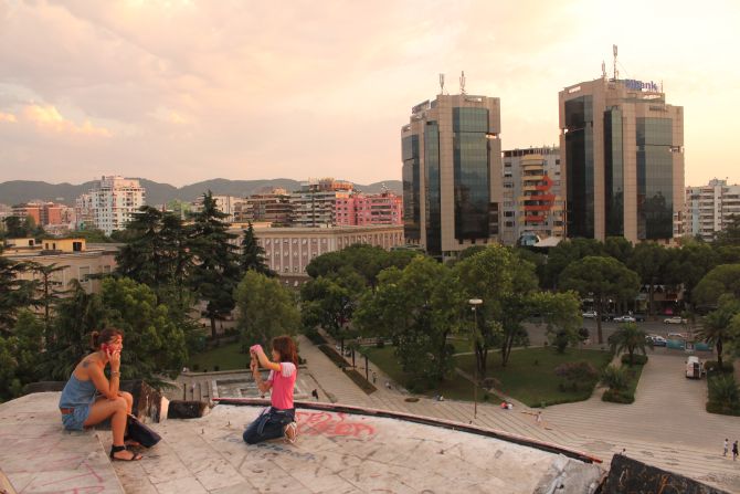 una veduta di Tirana (foto Claudio Poli)