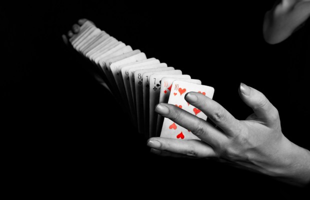 Poker Deal Maker