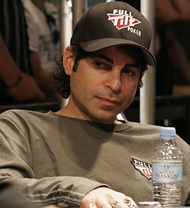 Analisi di una mano con David Singer: quando gli stack sono sempre in gioco