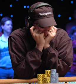 Phil Hellmuth: analisi di una mano contro Poker Ho