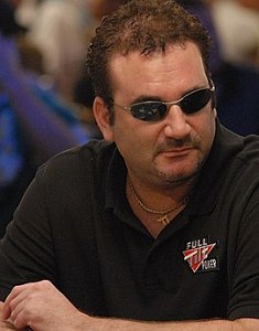 WPT Festa al Lago Main Event: Mike Matusow in testa