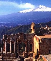 Taormina riapre i battenti