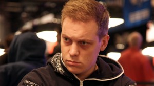 Las Vegas: AlexKP minacciato di morte dai players russi