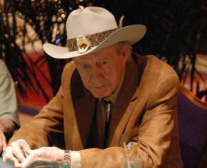 Amarillo Slim, leggenda del poker in pericolo di vita!