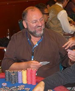 PokerStars IPT Nova Gorica - Day 2: scintille ai tavoli, Minieri out