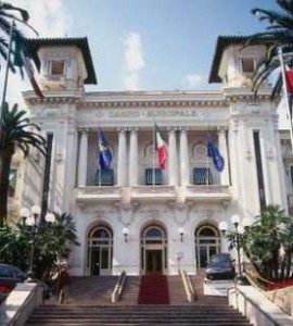 Giocare a poker in autogrill: l’idea del Casinò di Sanremo!