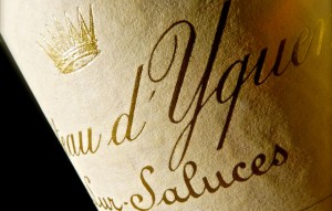 Regular di Macao drogato per le aste dei vini: compra una bottiglia per 20.000 $