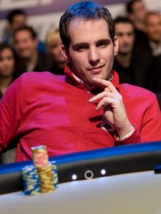 WSOP 2011 ev. 39: Rinaldi a premio, Schock hot!