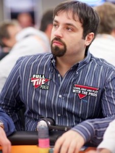 PokerStars.it Sunday Report: "crisbus81" guida lo SCOOP