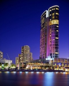 Aussie Millions 2010 – Day 3: Dratsas chipleader davanti ad Annette