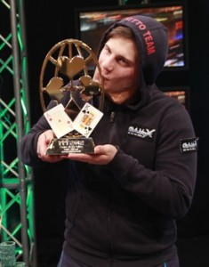 PPT: Damiano Sette forza nove, vince 170.000 €!