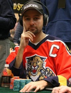 Daniel Negreanu si scaglia ancora su Ultimate Bet