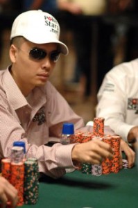 Chino Rheem: tra voci di fallimento, truffe e final table al Palms