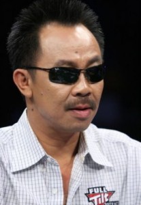 WSOP 2011 event 13: David Pham al top, vince Badecker!