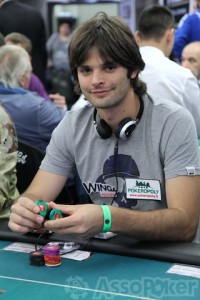 WSOP Main Event: bubukonan guida un'Italia forza 5