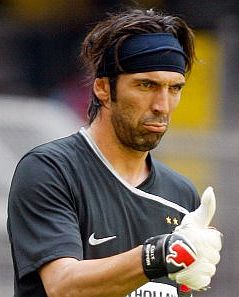 Gigi Buffon nuovo testimonial di PokerStars.it