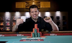 WSOP 2012 ev 49: il vento dell’Alaska si abbatte su ‘Timex’