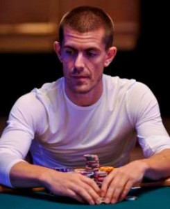 Gus Hansen si getta di nuovo nella mischia di Macao!