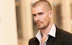 Gus Hansen a Las Vegas fa tutto tranne che giocare a poker