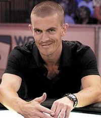 Te la senti di giocare contro Gus Hansen?